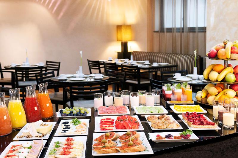 ホテル NH Timisoara