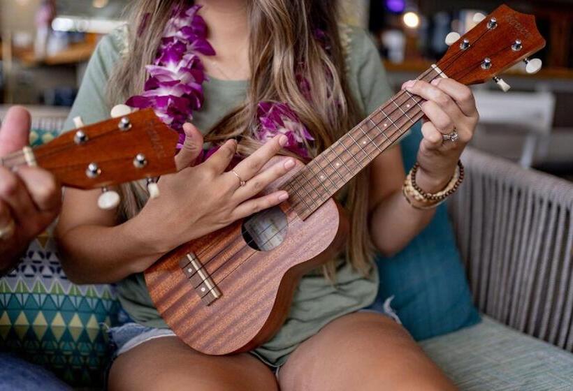 فندق Outrigger Waikiki Beach Resort