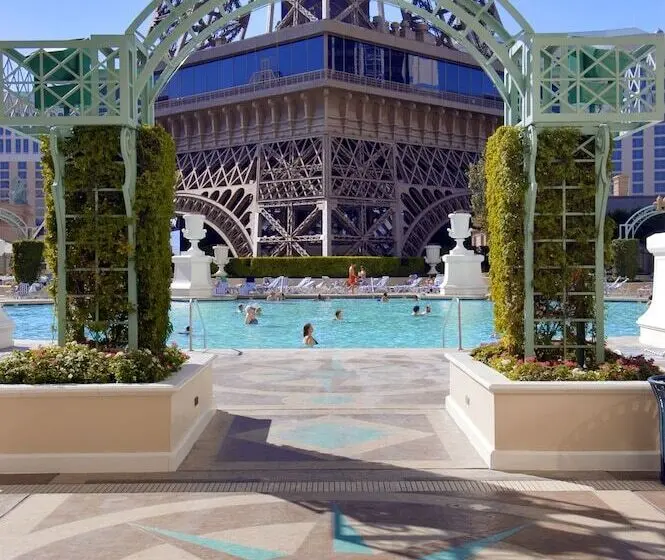 ホテル Paris Las Vegas Resort & Casino