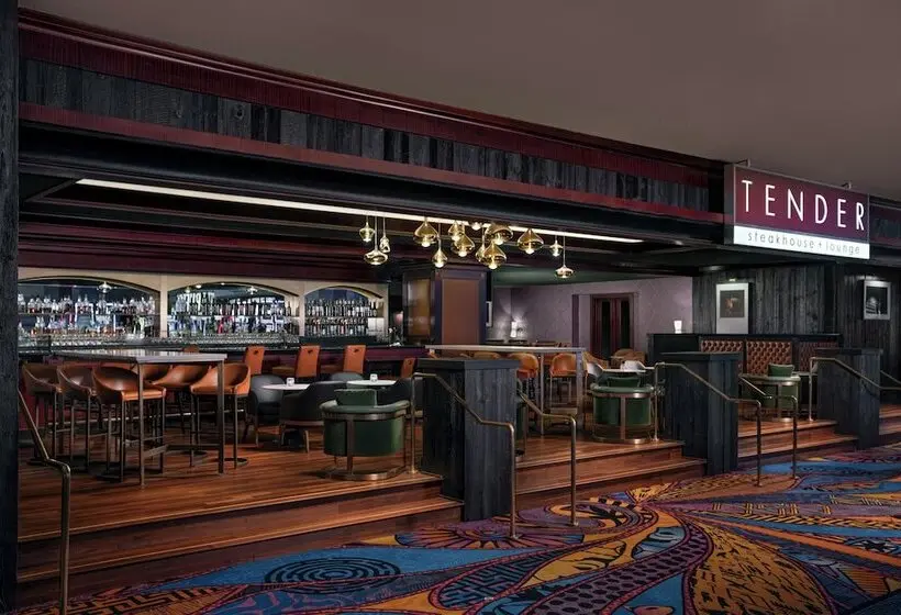 Luxor Hotel And Casino