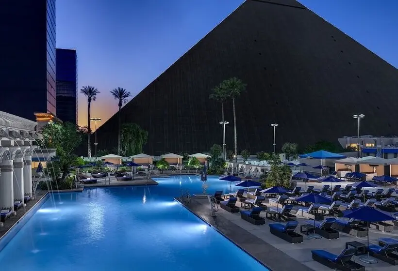 Luxor Hotel And Casino