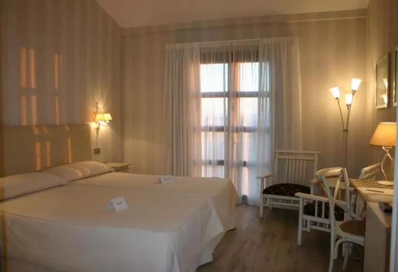 בית מלון כפרי Spa Villa Nazules