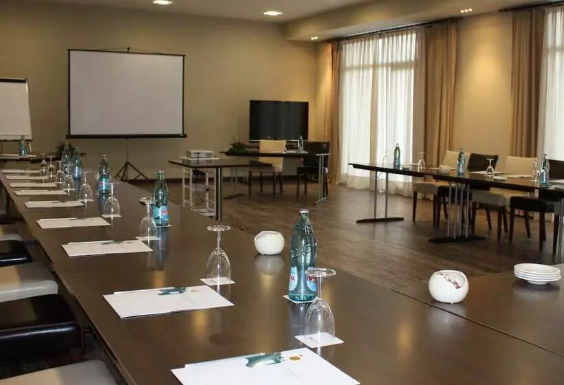 בית מלון כפרי Spa Villa Nazules