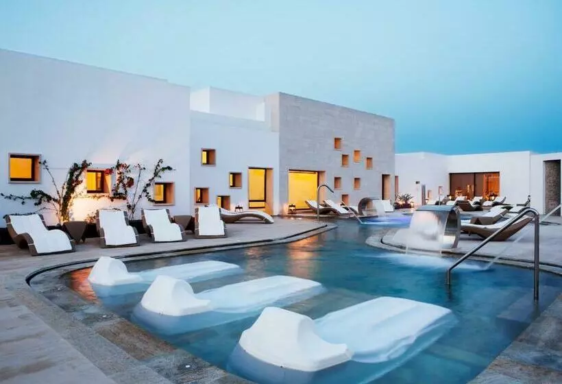 منتجع Grand Palladium Select Palace Ibiza