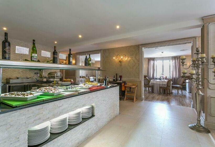 リゾートホテル Grand Palladium Select Palace Ibiza