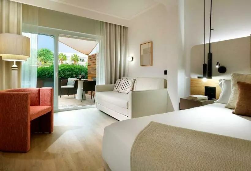 منتجع Grand Palladium Select Palace Ibiza