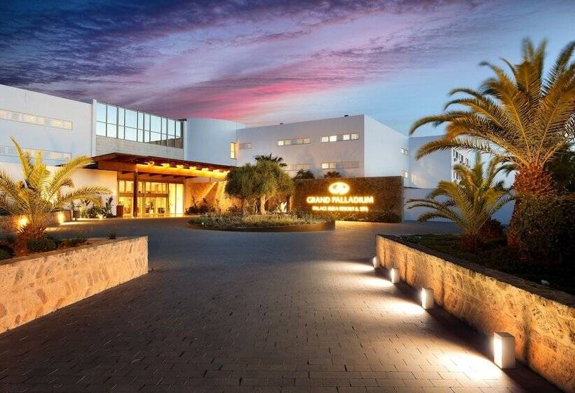 リゾートホテル Grand Palladium Select Palace Ibiza