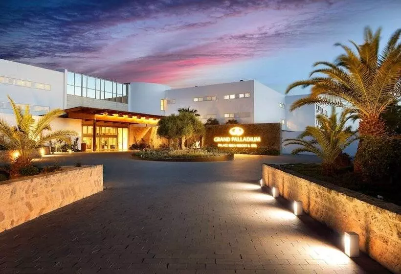 منتجع Grand Palladium Select Palace Ibiza