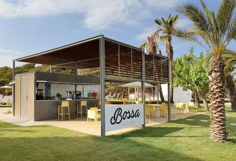 منتجع Grand Palladium Select Palace Ibiza