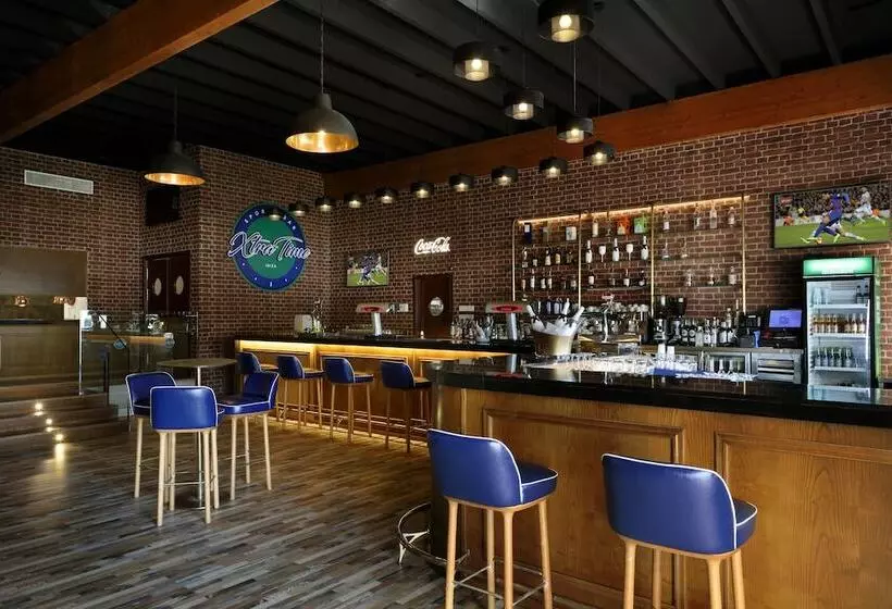 منتجع Grand Palladium Select Palace Ibiza