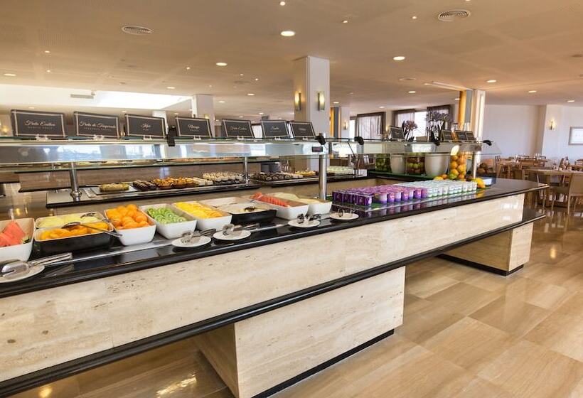 リゾートホテル Grand Palladium Select Palace Ibiza