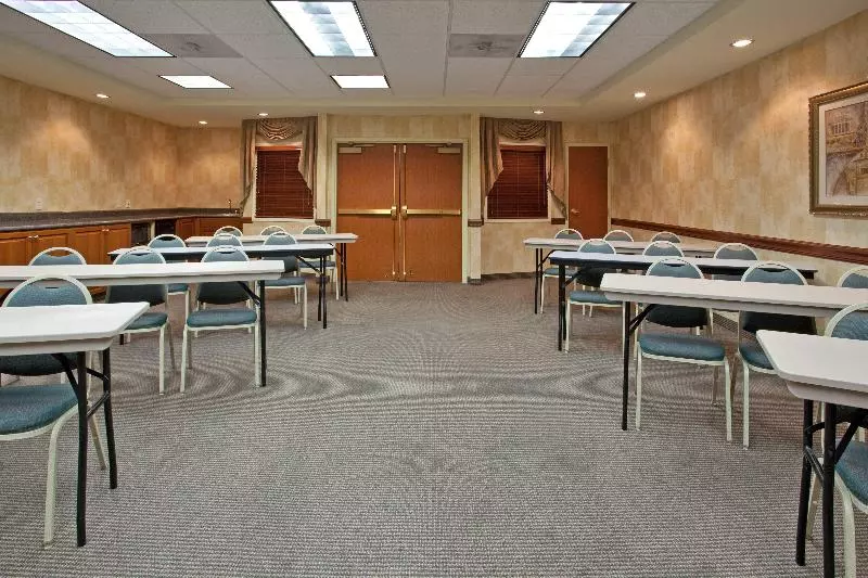 Holiday Inn Express Hotel & Suites Tucson Mall, An Ihg
