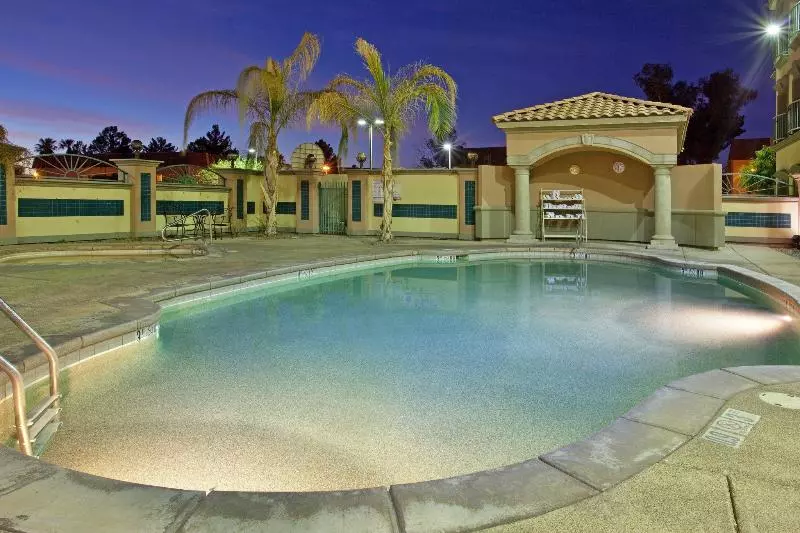 Holiday Inn Express Hotel & Suites Tucson Mall, An Ihg
