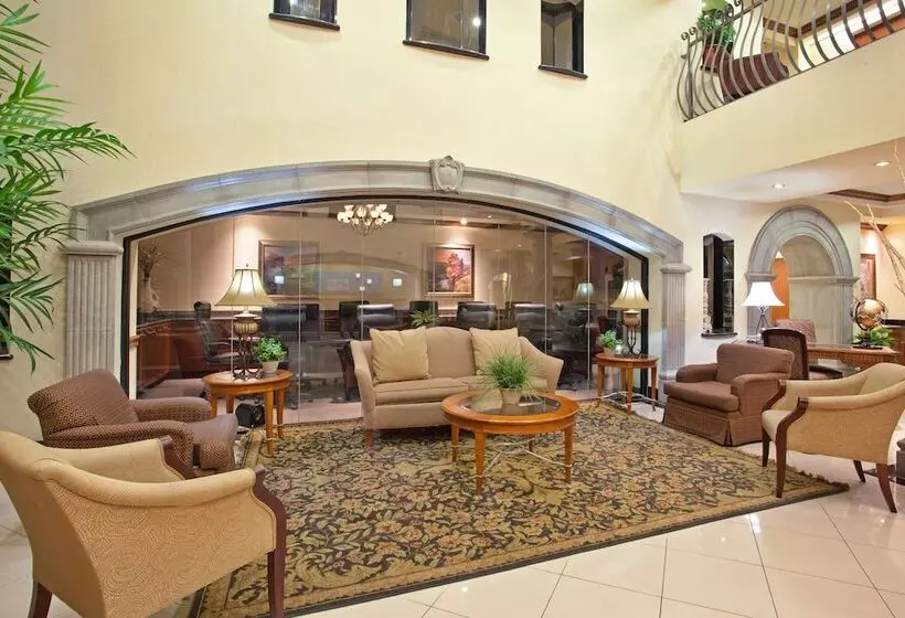 Holiday Inn Express Hotel & Suites Tucson Mall, An Ihg