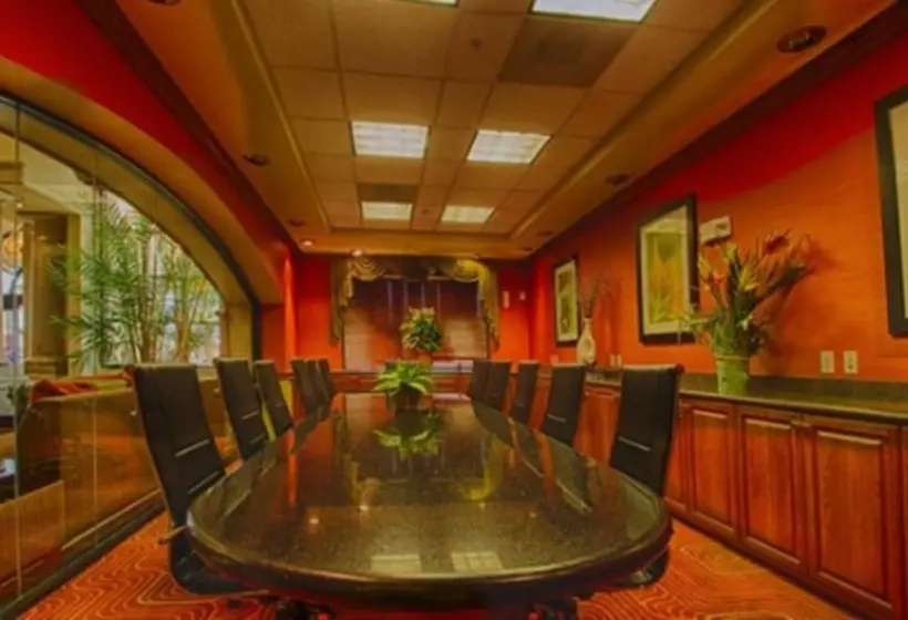 Holiday Inn Express Hotel & Suites Tucson Mall, An Ihg