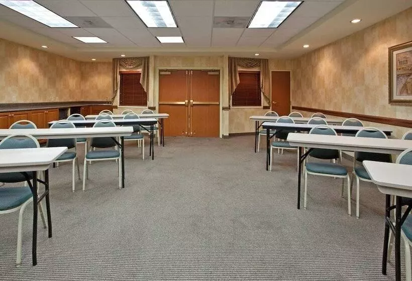 Holiday Inn Express Hotel & Suites Tucson Mall, An Ihg