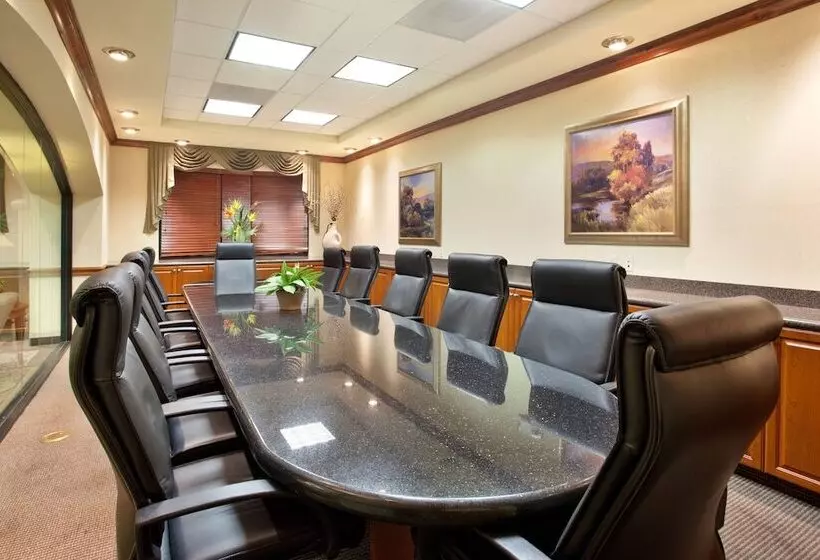 Holiday Inn Express Hotel & Suites Tucson Mall, An Ihg