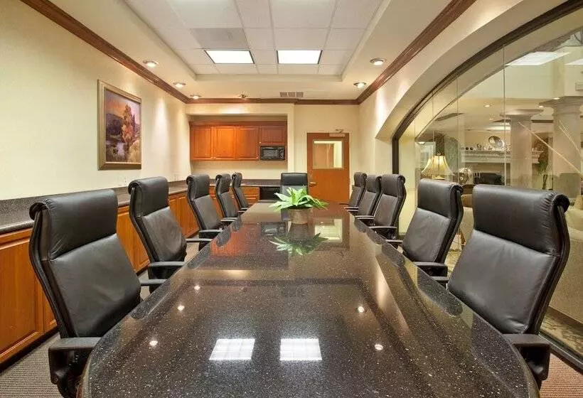 Holiday Inn Express Hotel & Suites Tucson Mall, An Ihg