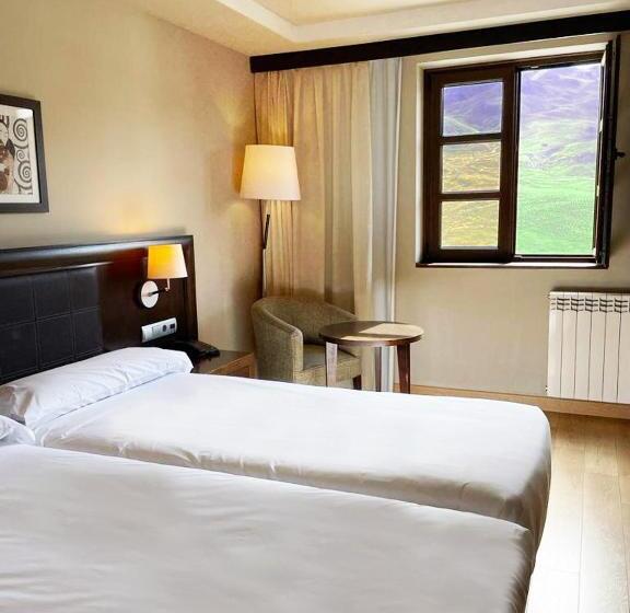 فندق Snö Aragon Hills