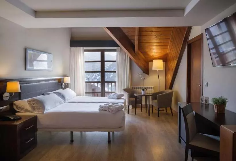 فندق Snö Aragon Hills