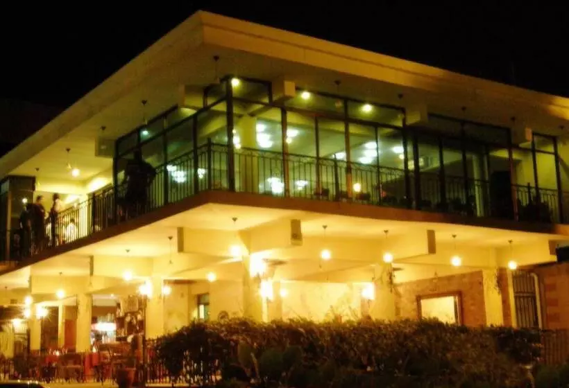 Hotel Balcon Del Mar Beach Front