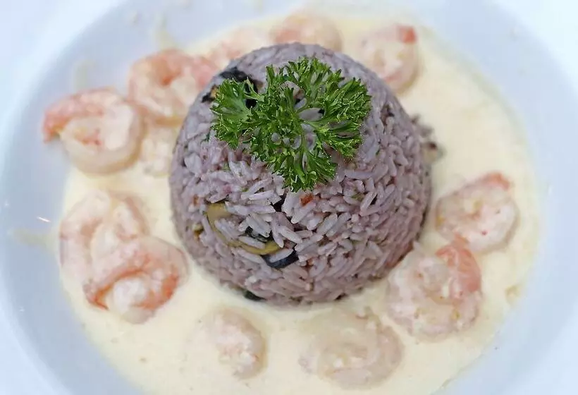 Hotel Balcon Del Mar Beach Front