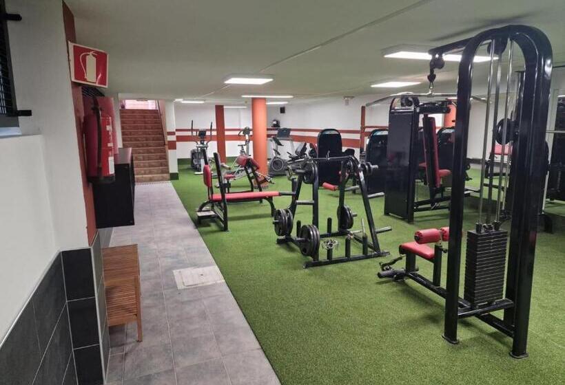 هتل Chatur Costa Caleta