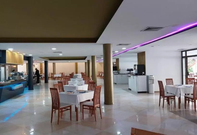 Hotell Chatur Costa Caleta