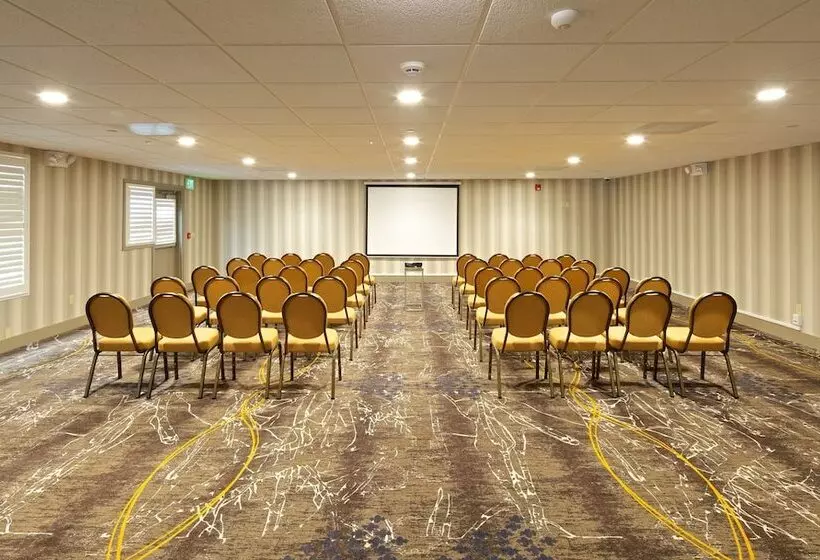 Holiday Inn Express Hotel & Suites Paso Robles, An Ihg