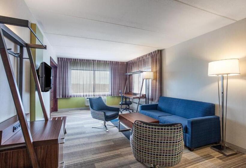Hotel Holiday Inn Express Hauppauge Long Island, An Ihg