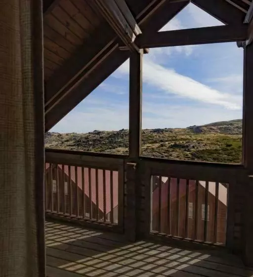 Hotelli Luna Chalets Da Montanha   Serra Da Estrela