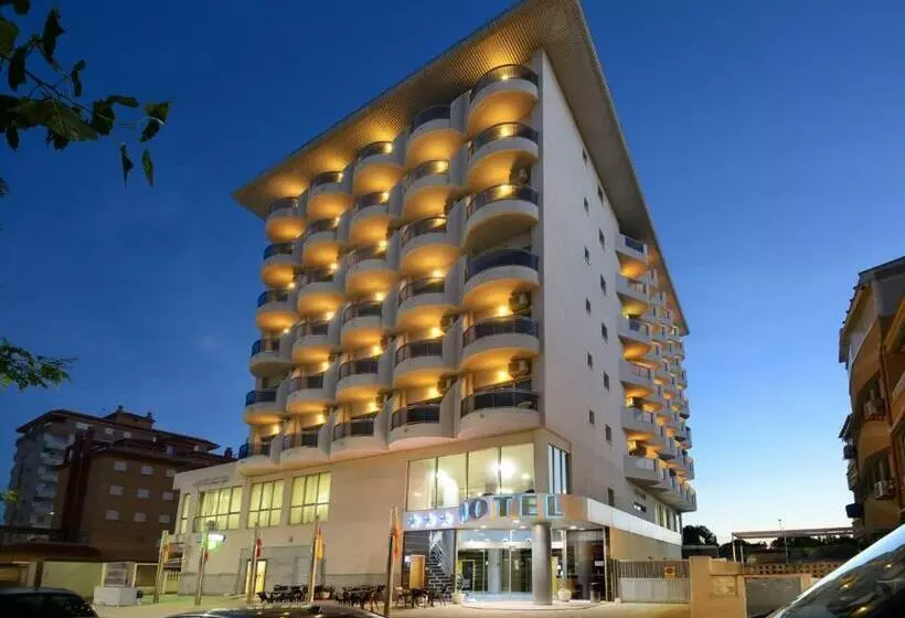 Отель Playa Miramar