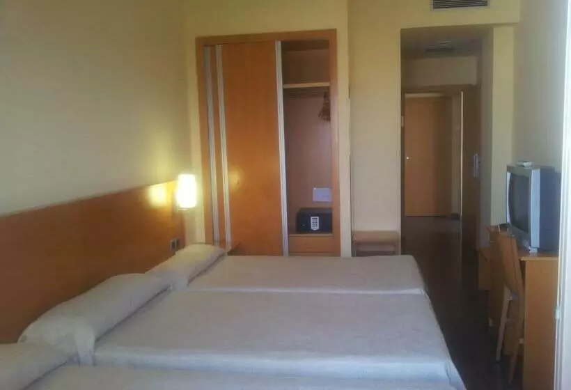 Отель Playa Miramar