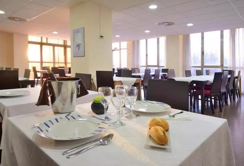 Отель Playa Miramar