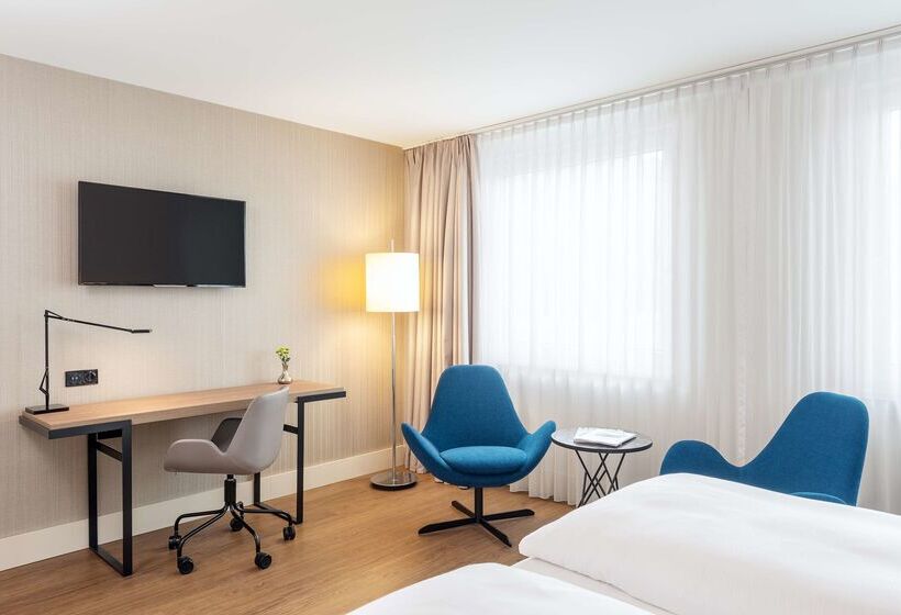 فندق NH Köln Altstadt