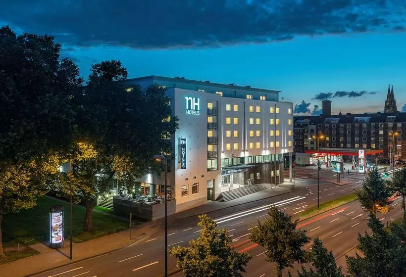 Отель NH Köln Altstadt