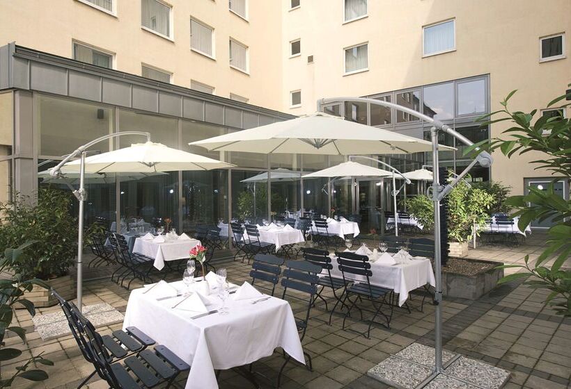 فندق NH Köln Altstadt