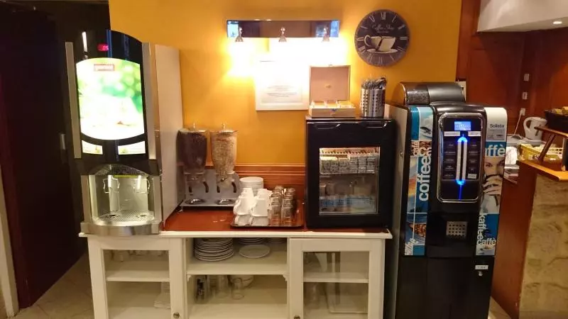 هتل Korner Montmartre