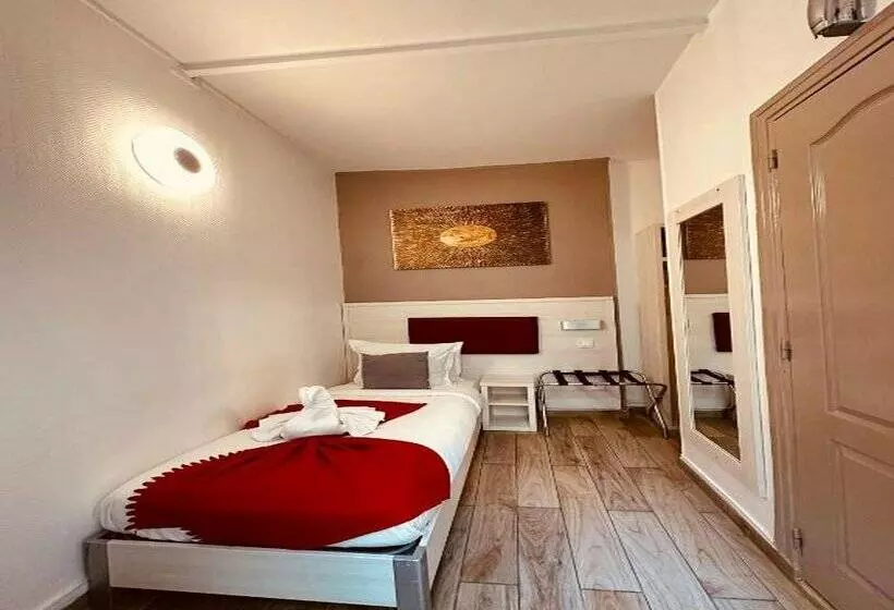 ホテル Pavillon Opera Lafayette