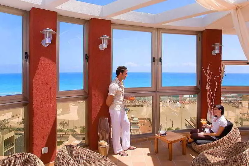 호텔 Rh Gijon & Spa