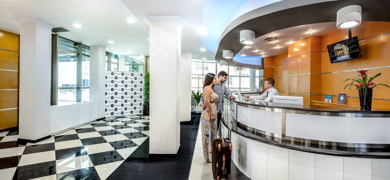 酒店 Rh Gijon & Spa