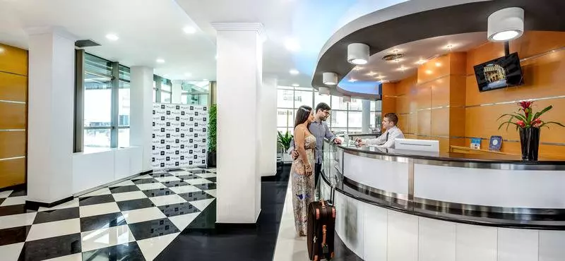 호텔 Rh Gijon & Spa