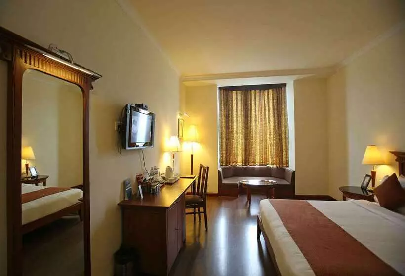 ホテル The Royal Plaza Gangtok