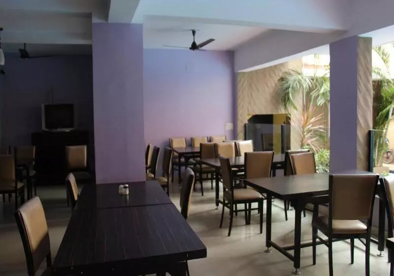 Hotel Ticlo Resort