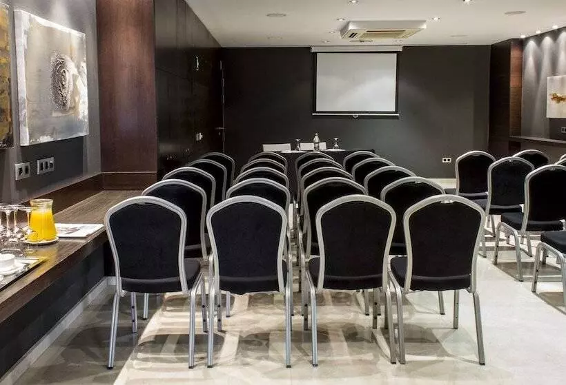 هتل Zenit Valencia