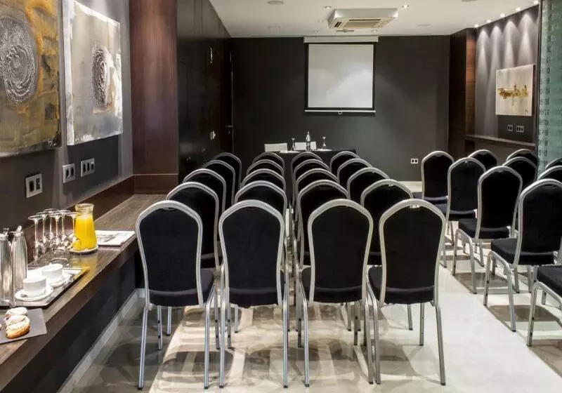 هتل Zenit Valencia