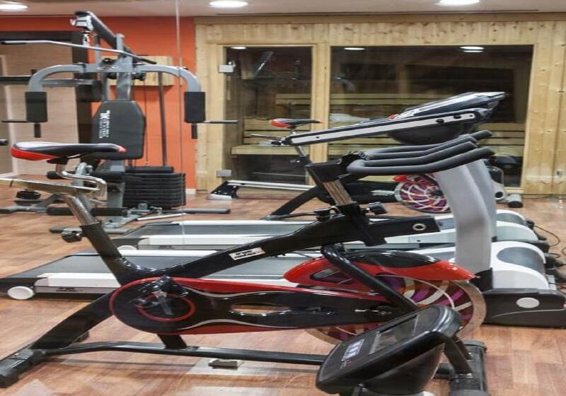 هتل Zenit Valencia