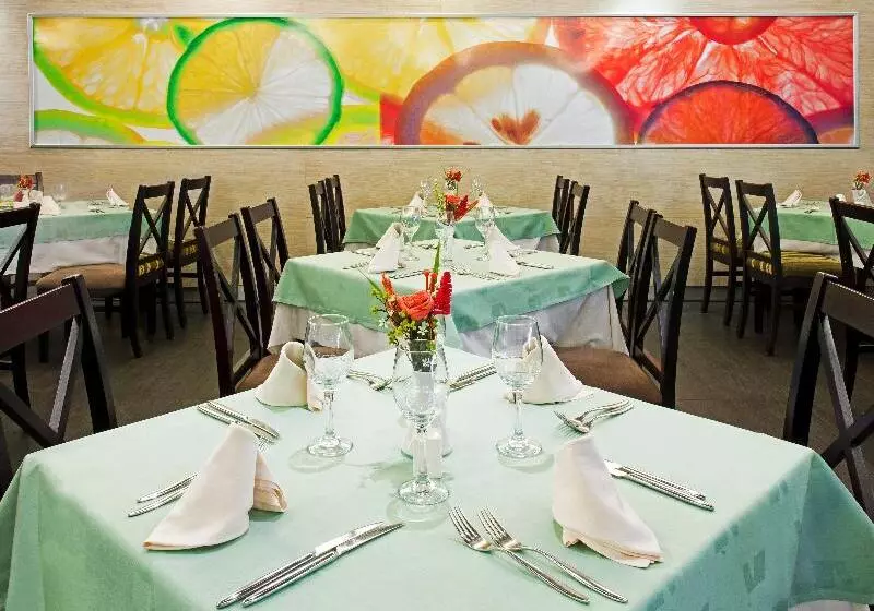 Marylanza Suites & Spa