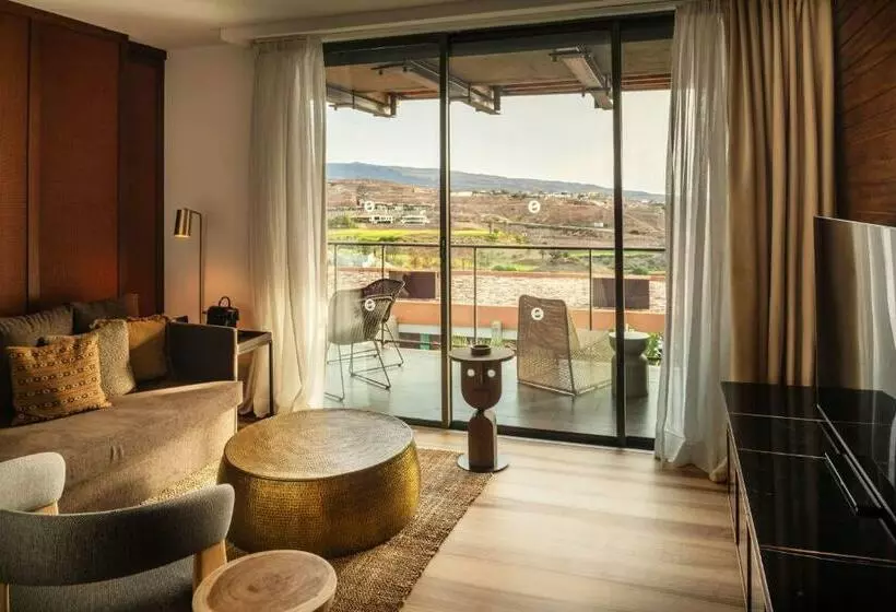 Salobre Hotel Resort & Serenity