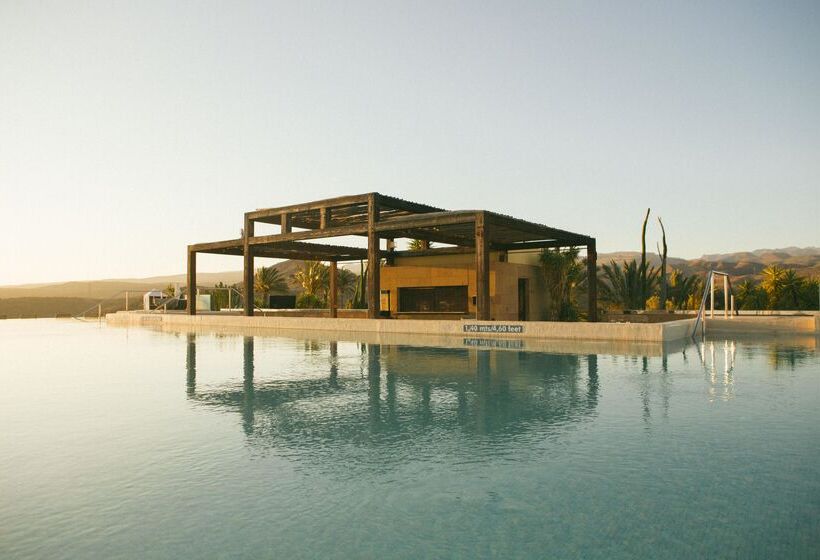 Salobre Hotel Resort & Serenity